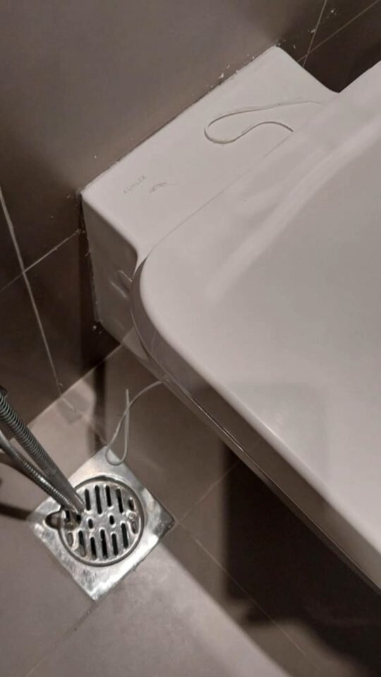 Instagram post from austenite.tech. This post is in position 2.