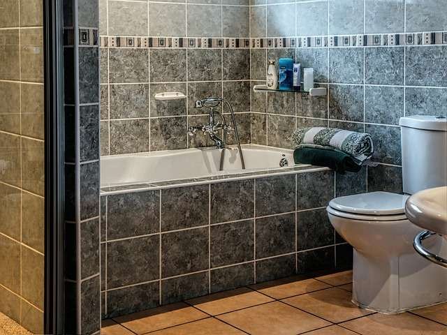 bathroom 490781 640