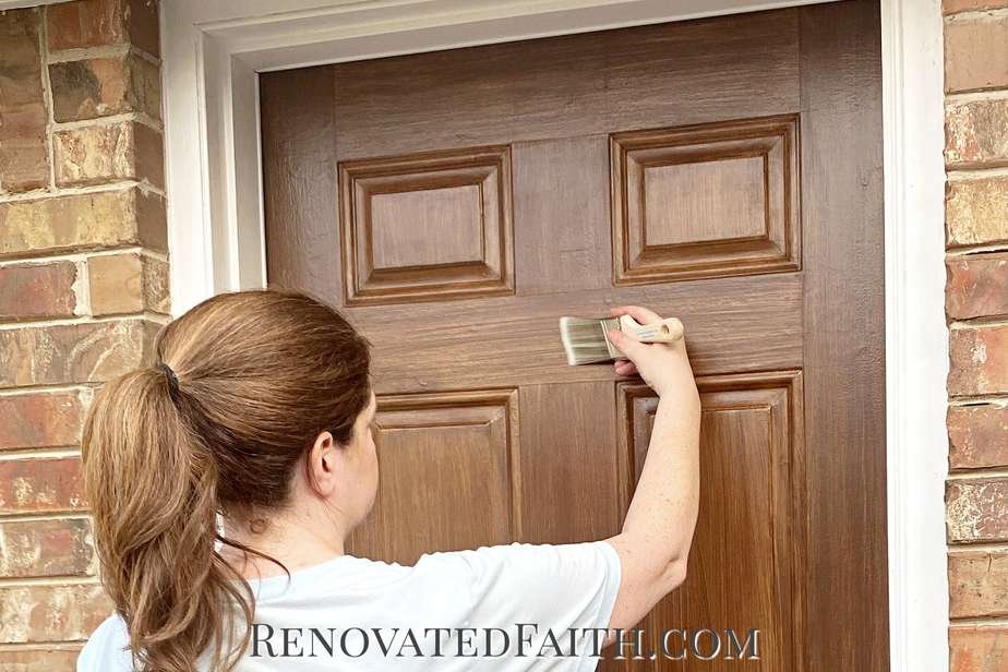 how to paint a door to look like wood