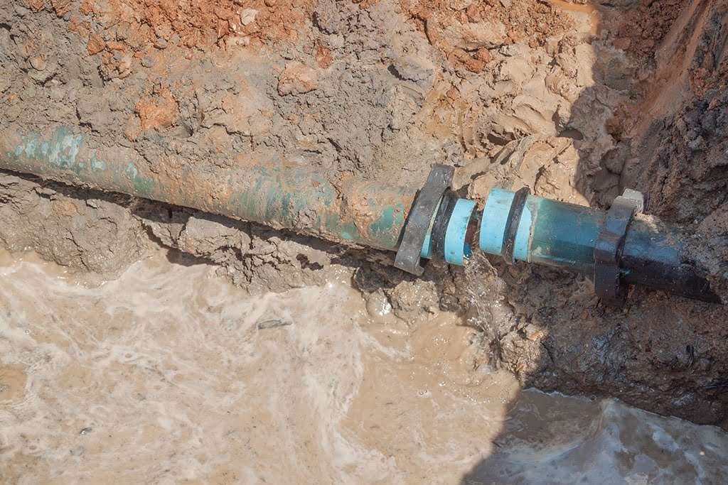 Factors to Consider Before Carrying Out an Underground Water Line Repair in Saginaw TX