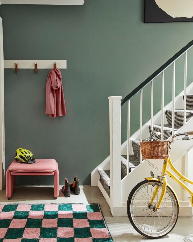 hallway colour ideas green 64b04e690fe8b