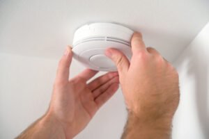 Can a Carbon Monoxide Detector Go Off for No Reason scaled 1