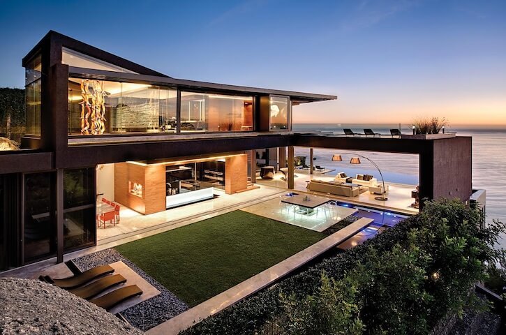 Luxury-seaside-home • Best Maintenance and Repair Company in Dubai